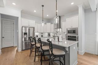 Crabbing Hole Lane - 2