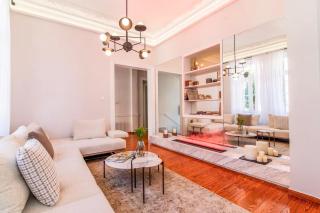 Acropolis 1910s Neoclassical Gem Marble Bathrooms - 4