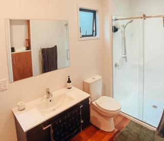 Kowhai Cabin - Serene Scandi Escape in Hokitika - 5