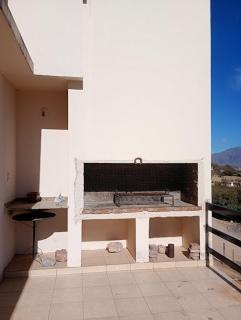 Hermosa casa en Barrio los guancos - 1