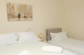 Brecon Beacons Welsh Countryside Home - 8