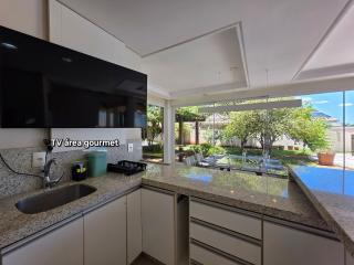 Casa em área nobre com piscina e sauna proximo do centro - 2