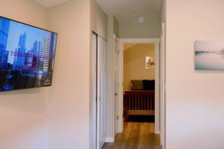 Skyriver Escape Riverfront With Hot Tub - 4