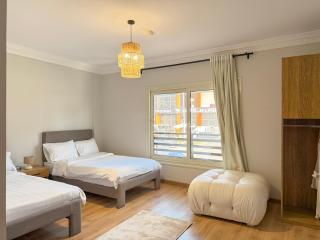 Jira Inn Hotel - چيران - 7