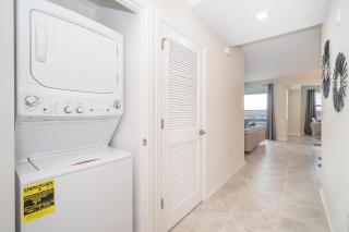 3111-302HM STOREY LAKE, CONDO 2/2 LAKE VIEW - 2