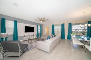 8894LR LUXURY 6 BED/6 BA (SANITIZED) - 2