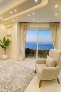 ALEX HOMES - Sporting Cozy Apartments with Direct Sea View - 0