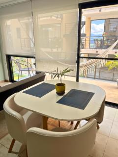 Apartamentos PRIVADOS 2- 3 HABITACIONES, Piscinas, Jacuzzy y Sauna a 5m del Aeropuerto - 20 minutos del Parque del Café y Cerca de Armenia By Molca Travel - 1