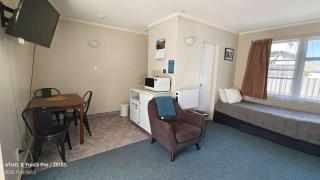 Chanel Court Motel - 2