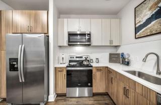 Posh Castle Nashville Pool Gym Free Parking - 0