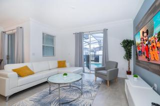 2984JP TOWNHOUSE 4 BEDROOMS & 3 BATHROOMS + POOL - 2