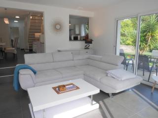 Holiday home with partial sea view, Douarnenez - 1