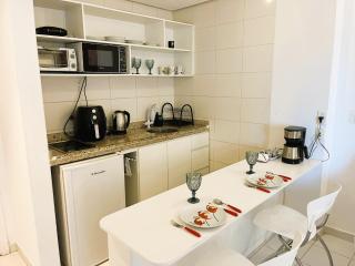 Flat em frente ao mar com piscina varanda e AC - 2