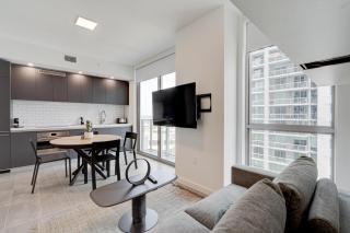 1912AA DOWNTOWN MIAMI STUDIO - 6