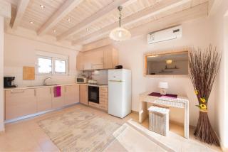 Ferienhaus In Kolympia Mit Privatem Garten - 1