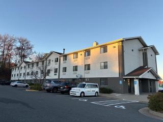 Super 8 Hotel by Wyndham - Dumfries VA - 8