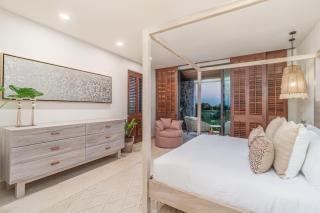 3bd condo Ocean Views Pool HK - 1