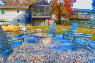 4BR House Mins to Downtown Annapolis with Firepit, Basement Bar, & Sleeps 12 - 0