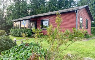 Pet Friendly Home In Höör With Kitchen - 1