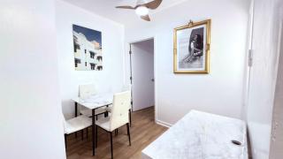 Modern 2BR Beachside Apartment Perfect Miami Getaway - 1
