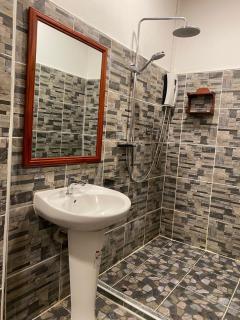 Letana Guesthouse - 9