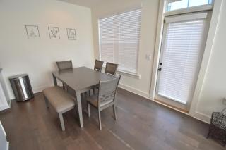 Bright, charming, modern townhouse in Winder - 5