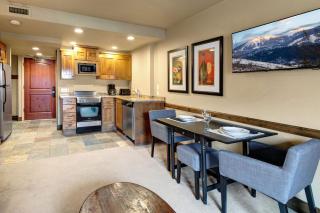 Copperbottom Inn 205 condo - 2