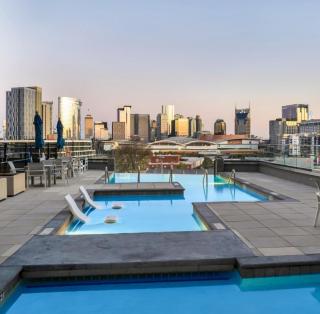 Posh Castle Nashville Pool Gym Free Parking - 8