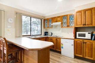 Hill Top Water and Bush Views - Sussex Inlet - 6