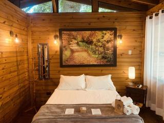 Cabana na Serra da Cantareira com Hidro e Lareira - 3
