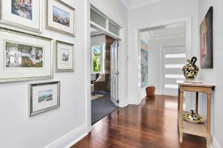 Merewether House 1910 - Iconic and Luxury Home - 7