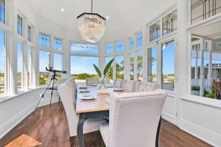 Merewether House 1910 - Iconic and Luxury Home - 5