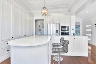 Merewether House 1910 - Iconic and Luxury Home - 3