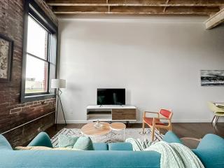 Sleepover Modern Lofts Newton IA - 6