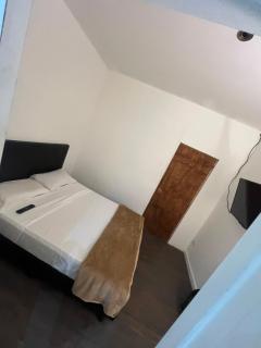 Hostel Bauti ezeiza - 6