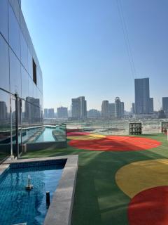 Panoramic Room with a view in Reem island Abu Dhabi - 2