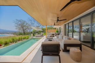 4 Bed - Luxury Oceanview Villa - 2