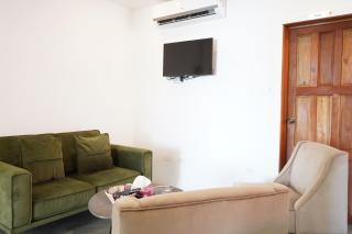 The Suites at Flip Flop Inn - 5