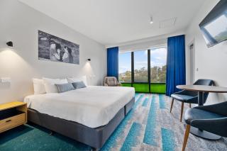 MJ McMahon Motel - 2