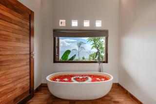 Seraya Cove Estate managed by Manara - 4