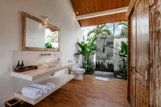 Seraya Cove Estate managed by Manara - 1