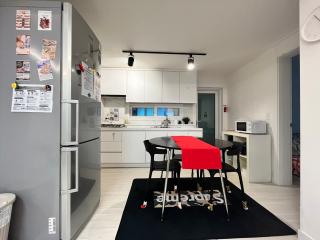 Hangang Riverside Stay , Mangwon Market, Hapjung, Hongdae - 2