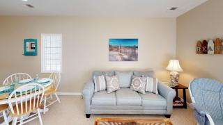 Royal Poste Unit 2911 - 4