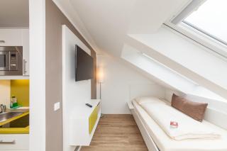 Candlewood Suites Fürth by IHG - Fürth - 6