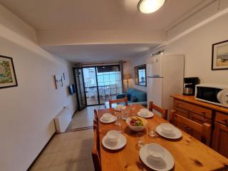 Apartamento acogedor a 50m de la playa con terraza - HISP-236-124 - 8