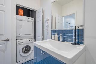 Charming Family Escape in Trendy Plateau Montreal - 2