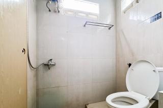 RedDoorz near Gajah Mada Park Medan - 2