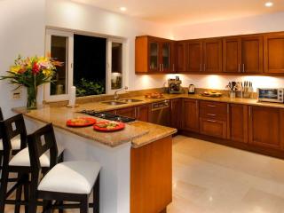 4 bed villa bunk room - 8