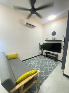 Neu Suite by Triple A - 6