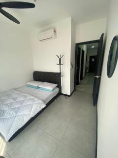 Neu Suite by Triple A - 5